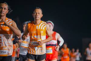 BIB: 356, 20515, 209, 2335
                            <button type="button" onclick="openModal(22843313)" class="btn btn-primary btn-sm float-right btn-popup" data-toggle="modal" data-target=".modal-high-quality">
                        <i class="fas fa-shopping-cart"></i> Add to Cart
                    </button>
                                            <button type="button" onclick="isThisMe(22843313, true)" class="btn btn-success btn-sm float-right btn-popup btn-isme hidden" data-toggle="tooltip" data-placement="bottom" title="นี่คือรูปของคุณใช่ไหม คลิกที่นี่เพื่อเอาเข้าอัลบั้ม">
                        <i class="fas fa-plus"></i> Add to album
                    </button>
                    <button type="button" onclick="isThisMe(22843313, false)" class="btn btn-warning btn-sm float-right btn-popup btn-isnotme hidden">
                        <i class="fas fa-ban"></i> Remove from album
                    </button>
